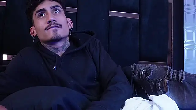 Dark_Eros_ – Naživo XXX chat