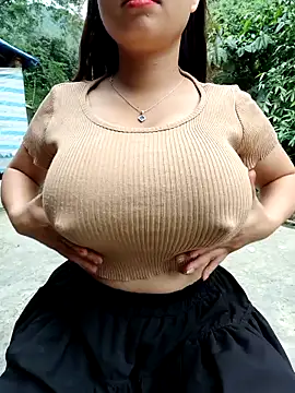 Rubyy_NkのライブXXXチャット