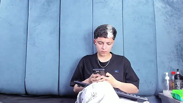 Megan_Thompson_ Chat XXX live