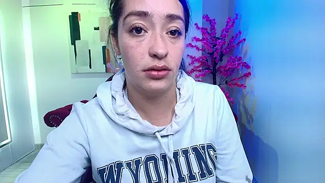 Alanna__scott 即時 XXX 聊天