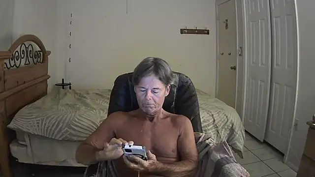 Show modela nakeedcowboi65 na web-kameri