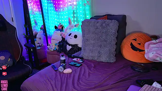 Angel-Lewd-Cake Pertunjukan Webcam