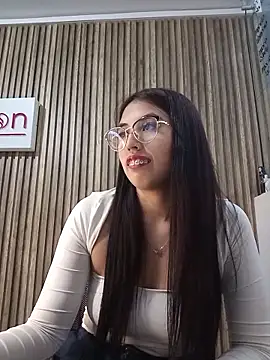 Chat XXX Live Valk_submissive