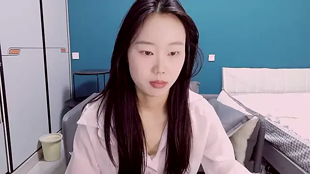 ZHJKS9988's Webcam Show