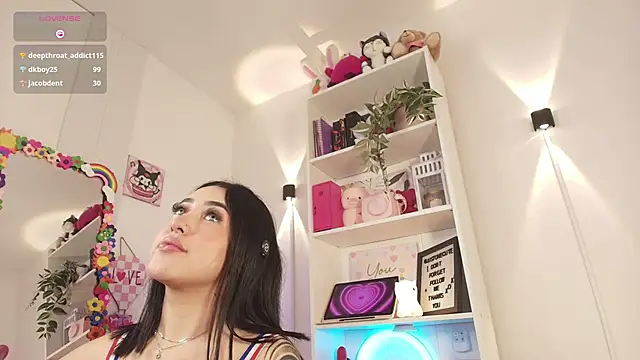 Chat +18 de justonecute ao vivo