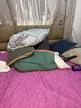 lilybaudyn_ élő XXX-chatje