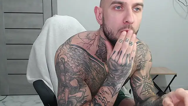 Chat XXX Live maxi_foxxx