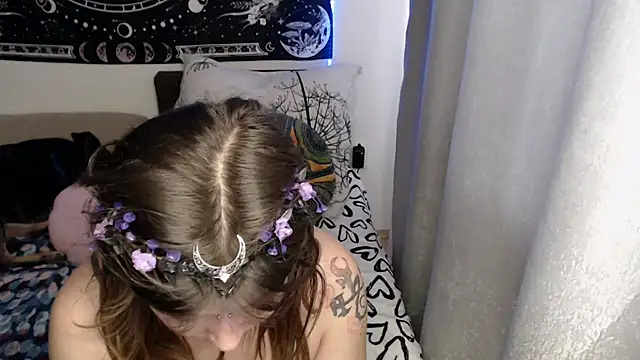 AlienforTwenty – Live XXX-chat