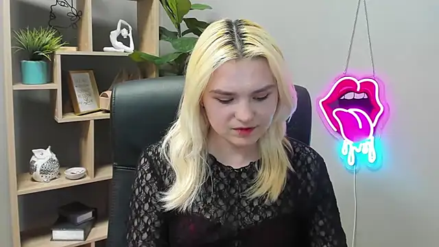 SweetLilyxo Live XXX Chat