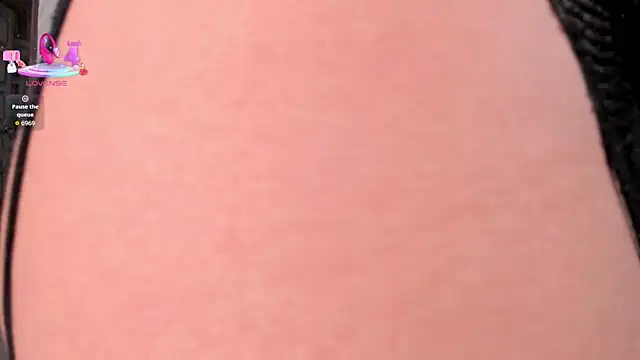 MadelineFoxn Live XXX chat