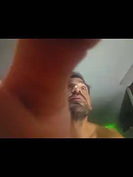 Pokazy przed kamerką – piggylatino