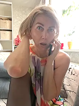 แชท XXX สดของ stellahere8