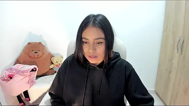 แชท XXX สดของ Ciara8