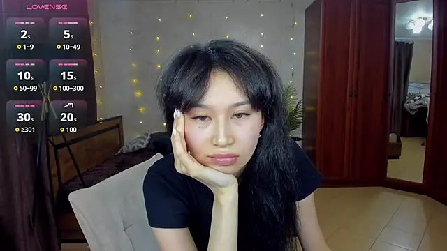 SheilaRare 即時 XXX 聊天