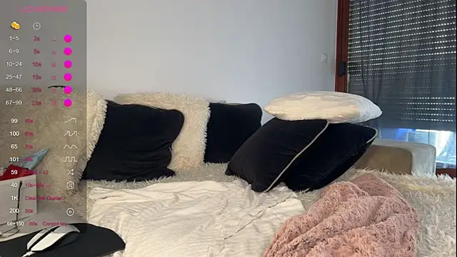 NatashaRedX's Webcam Show