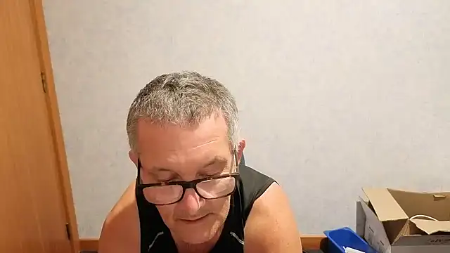 daddy_man লাইভ XXX চ্যাট