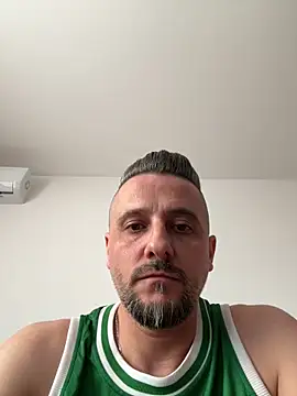 InsaneMattt Webcam show