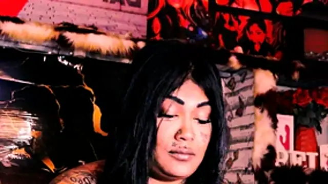 Živý XXX chat indian_dreamgirl