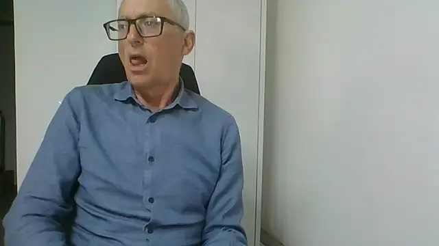 Sensor2000's Webcam Show