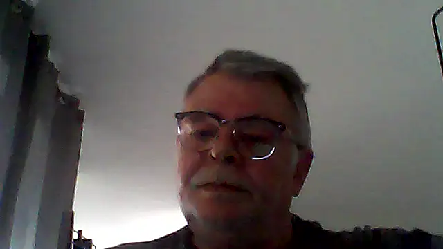 oura's Live XXX Chat