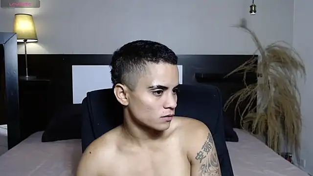 Liiamthompson's Live XXX Chat