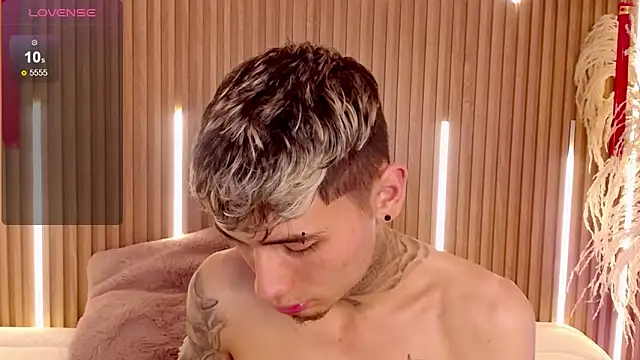 Max_Hader_'s Live XXX Chat