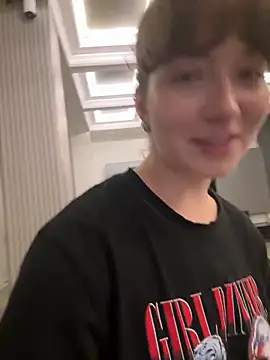 Nura_n_Sarah's Webcam Show