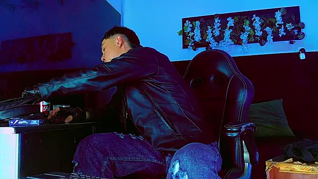 HannibalLester Show Webcam