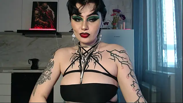 IntrigueYourDay Live XXX-Chat