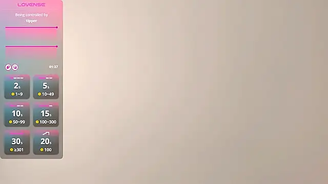 MiaBecky: онлайн-секс-чат