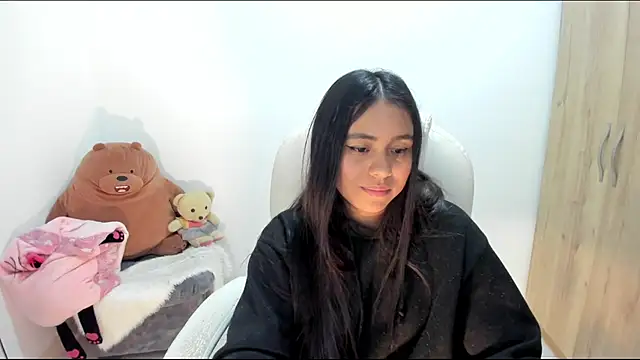 Ciara8 élő XXX-chatje