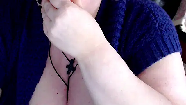 mayasmith: онлайн-секс-чат