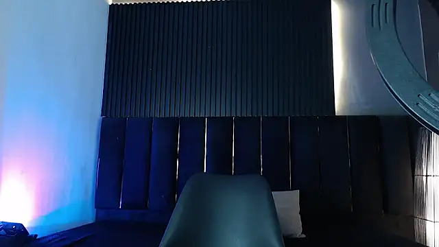 Webkamerová show Logan_Steel