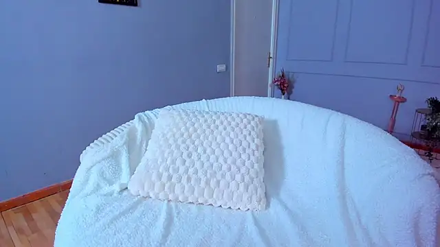 Chat XXX ao vivo de Awww_Ella