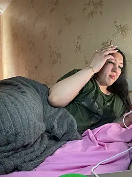 Chat XXX en directo de Naughtbaby_2025