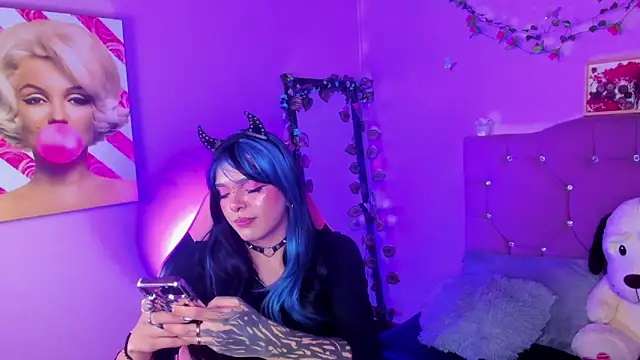 Maki_XOXO 在線直播表演