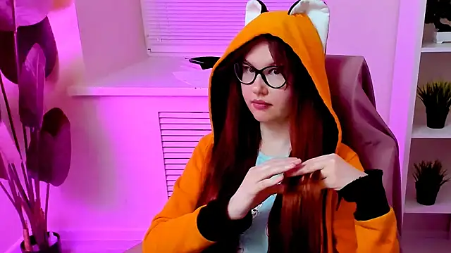 CarolGiggly 现场XXX聊天