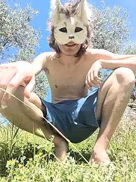 Show modela mcbrigete na web-kameri