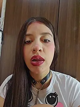 Rebeca_xs élő XXX-chatje