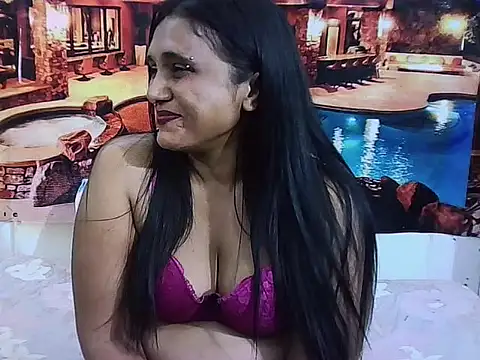 IndianSexyLady20: онлайн-секс-чат