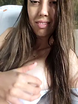 Virgin_Star লাইভ XXX চ্যাট