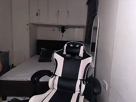 _maryxxx's Live XXX Chat