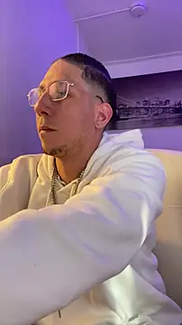 TitanNoir 网络视讯表演