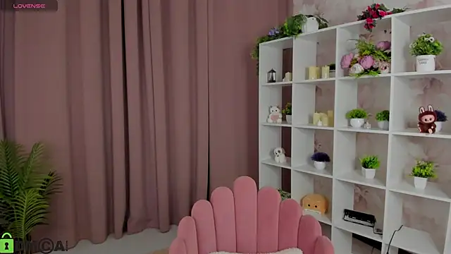 LeticiaRomano Live XXX-Chat