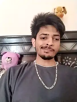 Pertunjukan Kamera Web Wild_Vassu