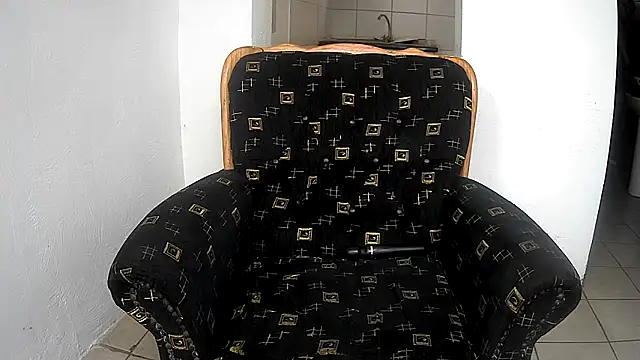 GoldenPussyXOXO: вебкам-шоу