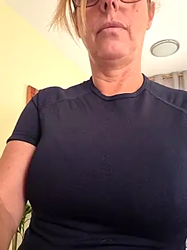 Chatroom XXX en direct de Susycachonda1