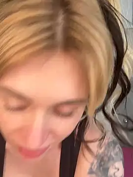 SelinaGalinsky6 Chat XXX live