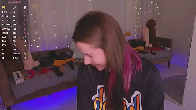 แชท XXX สดของ Mira_Falls