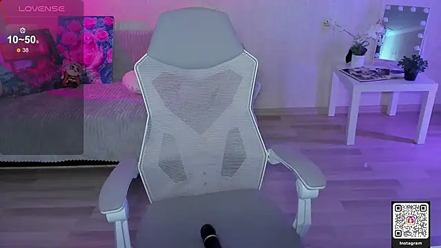 LinnLove: онлайн-секс-чат